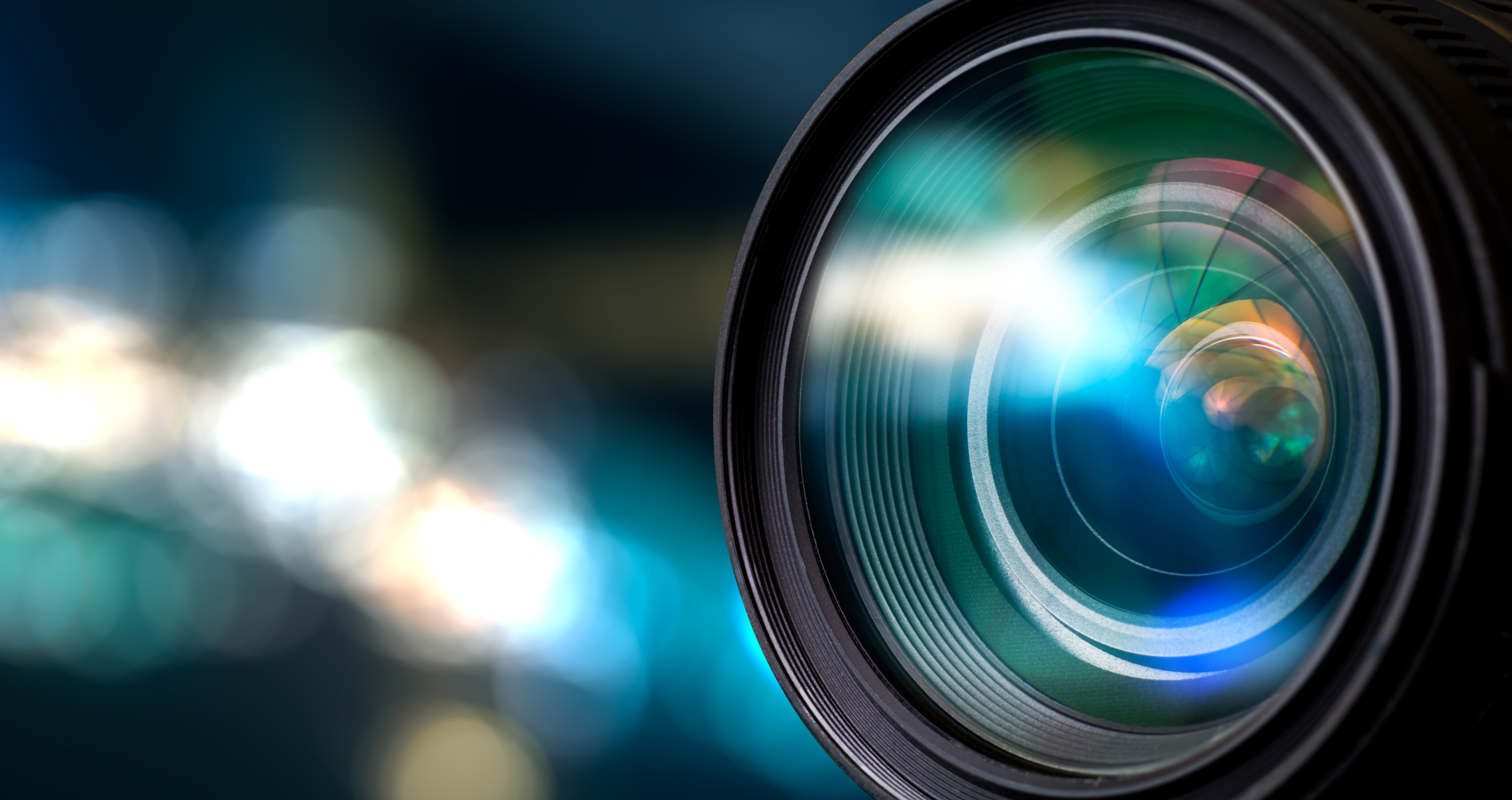 Camera lens with blurred lights